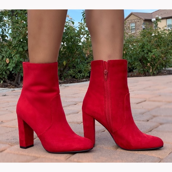Shoes - SIZE 7.5 Red Almond Toe High Top Chunky heel Boot